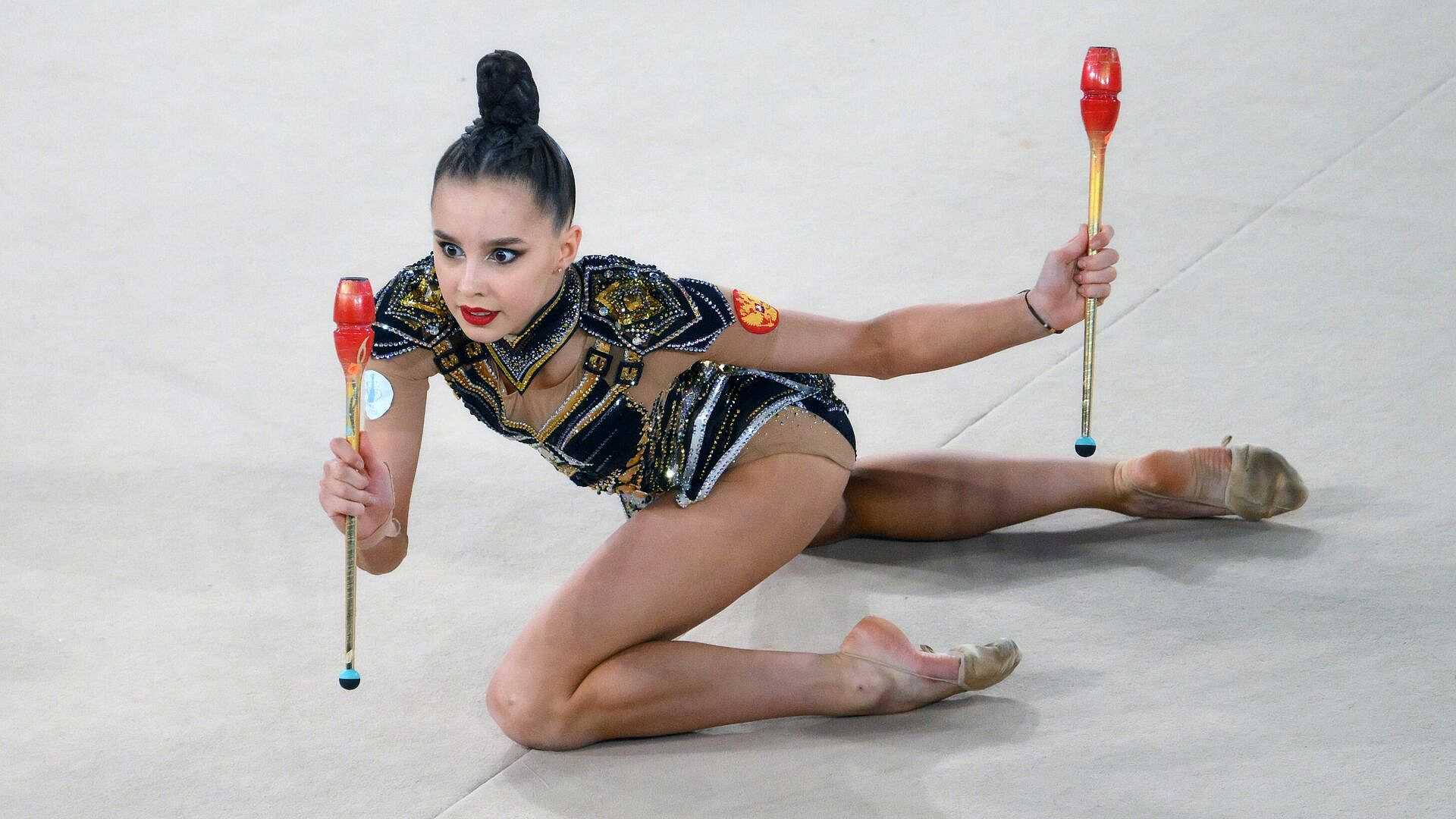 Российские гимнастки победили в командном многоборье на этапе Кубка мира