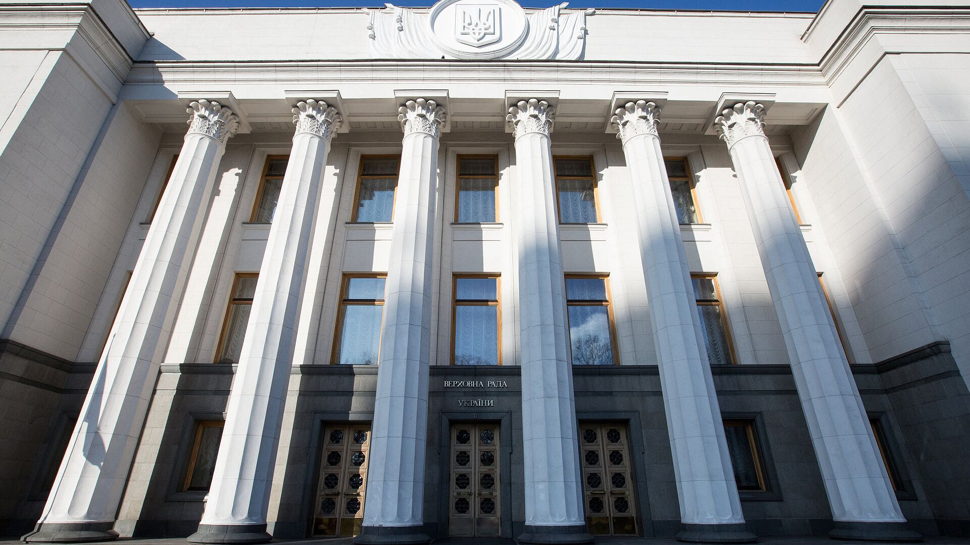 Депутат Рады рассказал, как Киев зарабатывает на закупках снарядов из ЕС