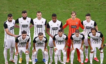 ФК "Партизан" уволил тренера после поражения от "Црвены Звезды"