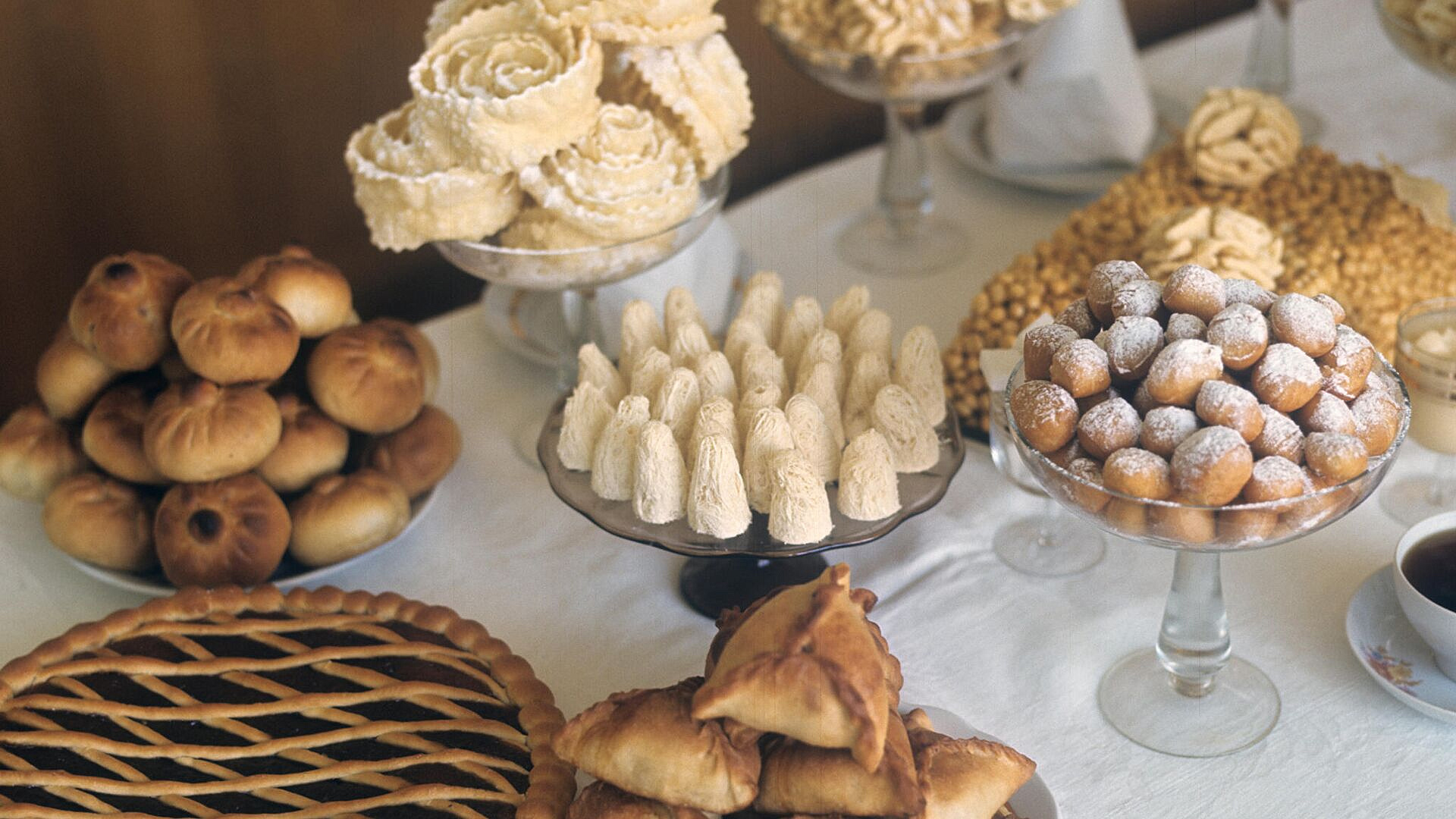 В России разработали ГОСТ на приготовление хвороста и маковника