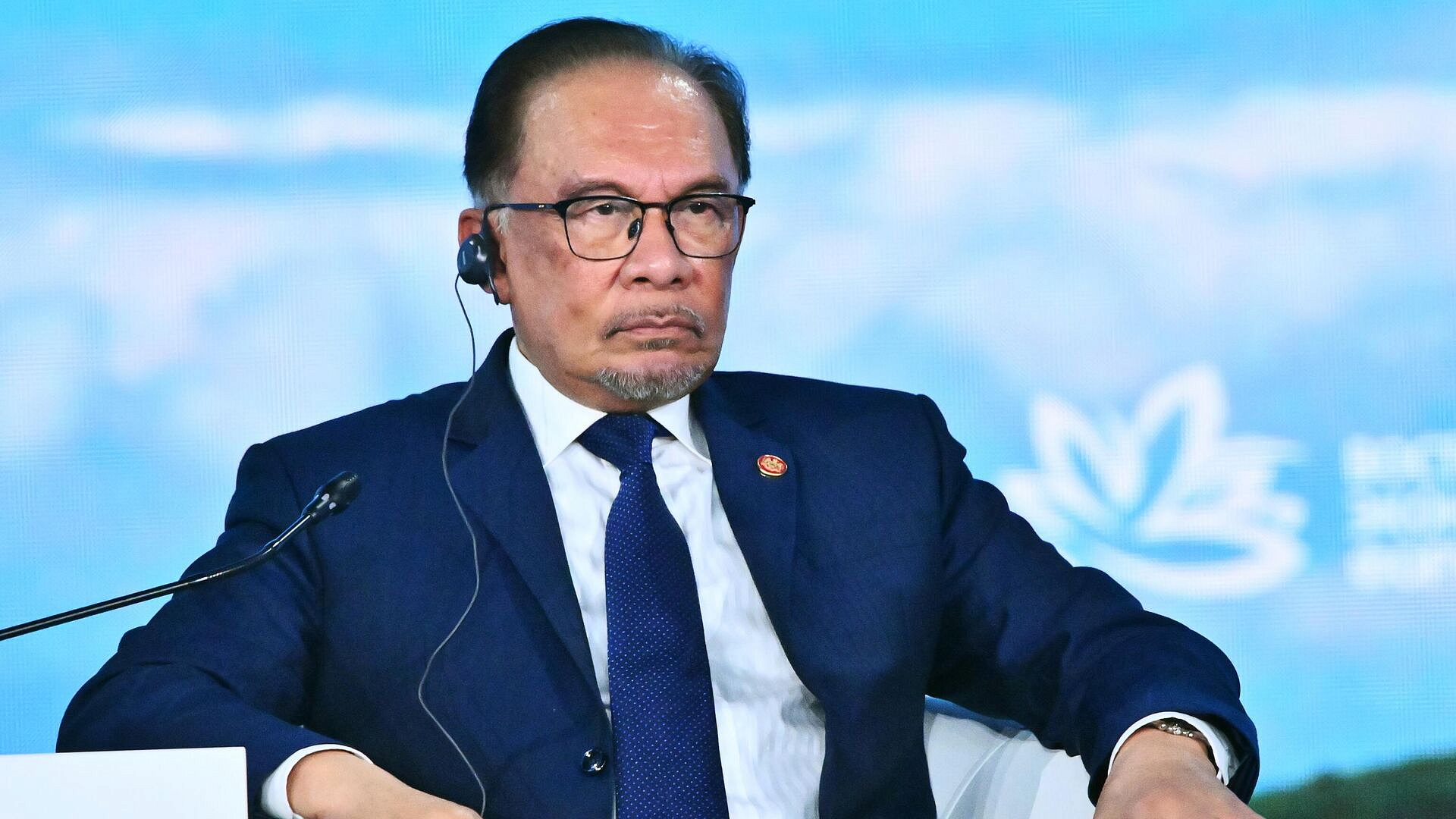 ������� �������� ������ ����� ������ ����� ��������� � ���������