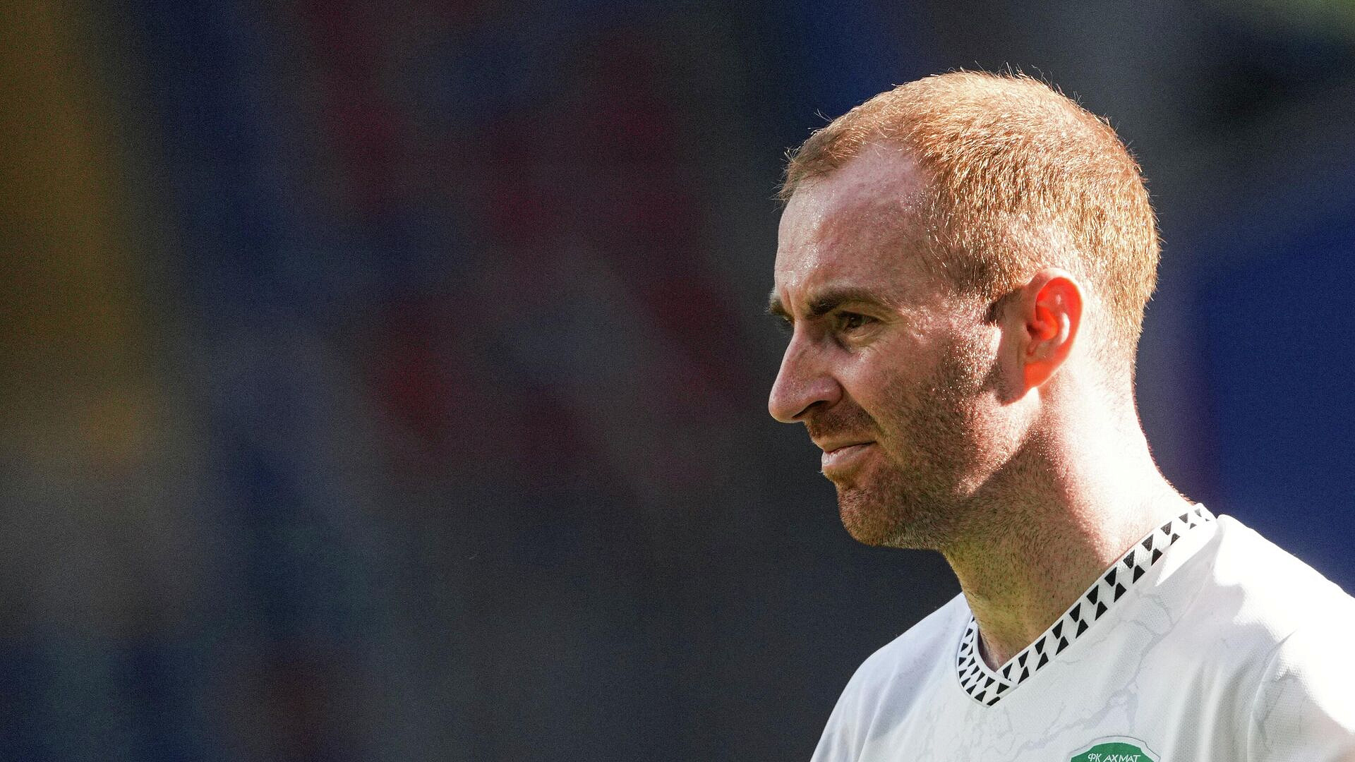 Потерявший сознание во время матча футболист "Ахмата" пропустит до 10 дней