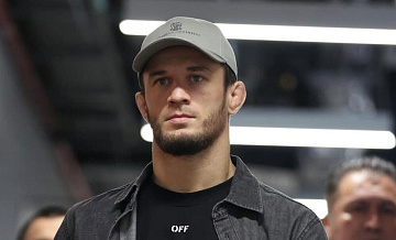 Усман Нурмагомедов защитил титул чемпиона PFL в легком весе