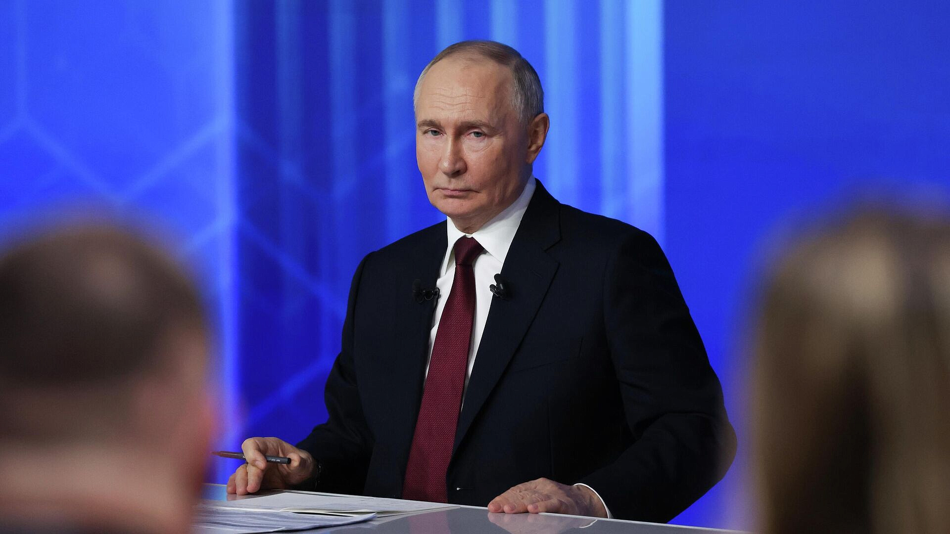 ������ ������ ��������� ����� �������� ������ � ������������ ��������