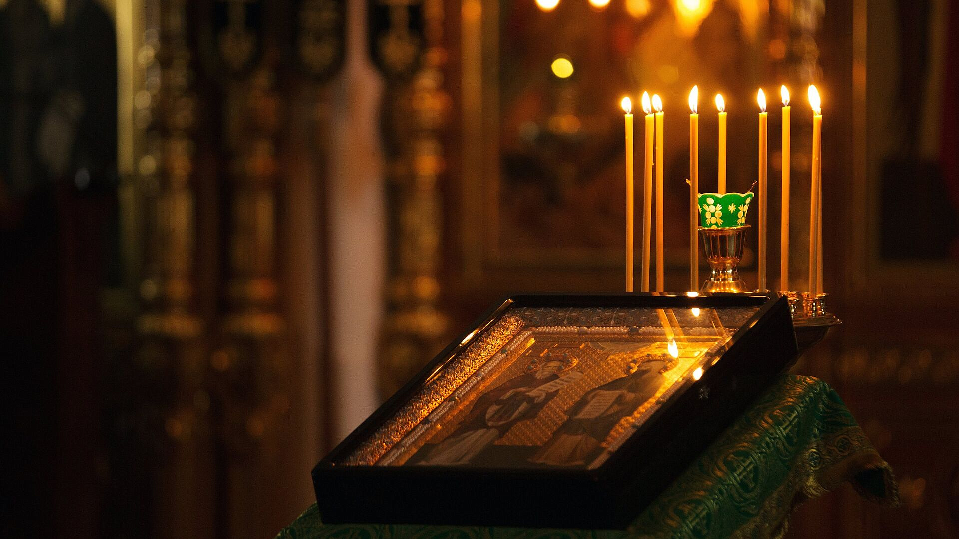 В прифронтовых районах Херсонской области проходят пасхальные богослужения