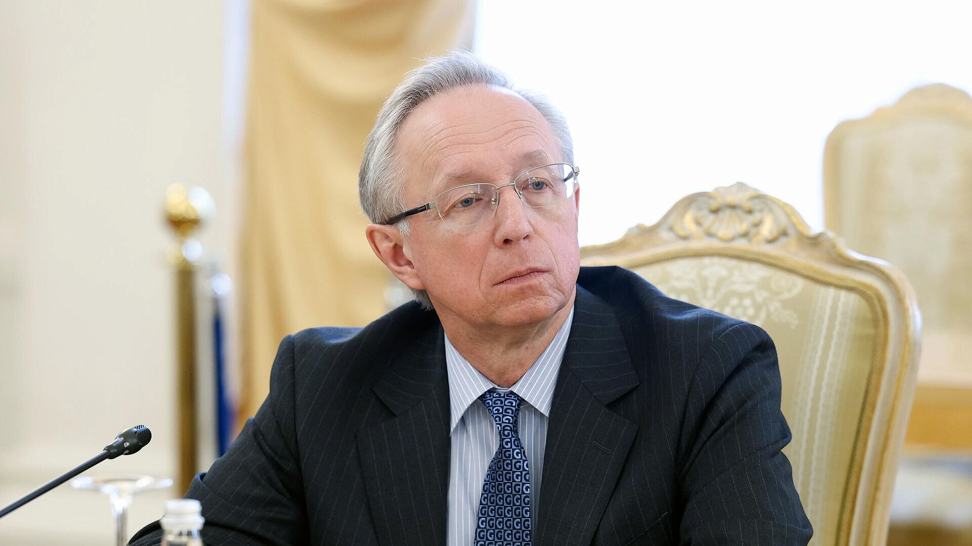 � ��� ���������� � ������� ������ �� ����� �� ��������� �� �������