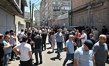 Совет церквей Ближнего Востока осудил втягивание Арменией церкви в политику