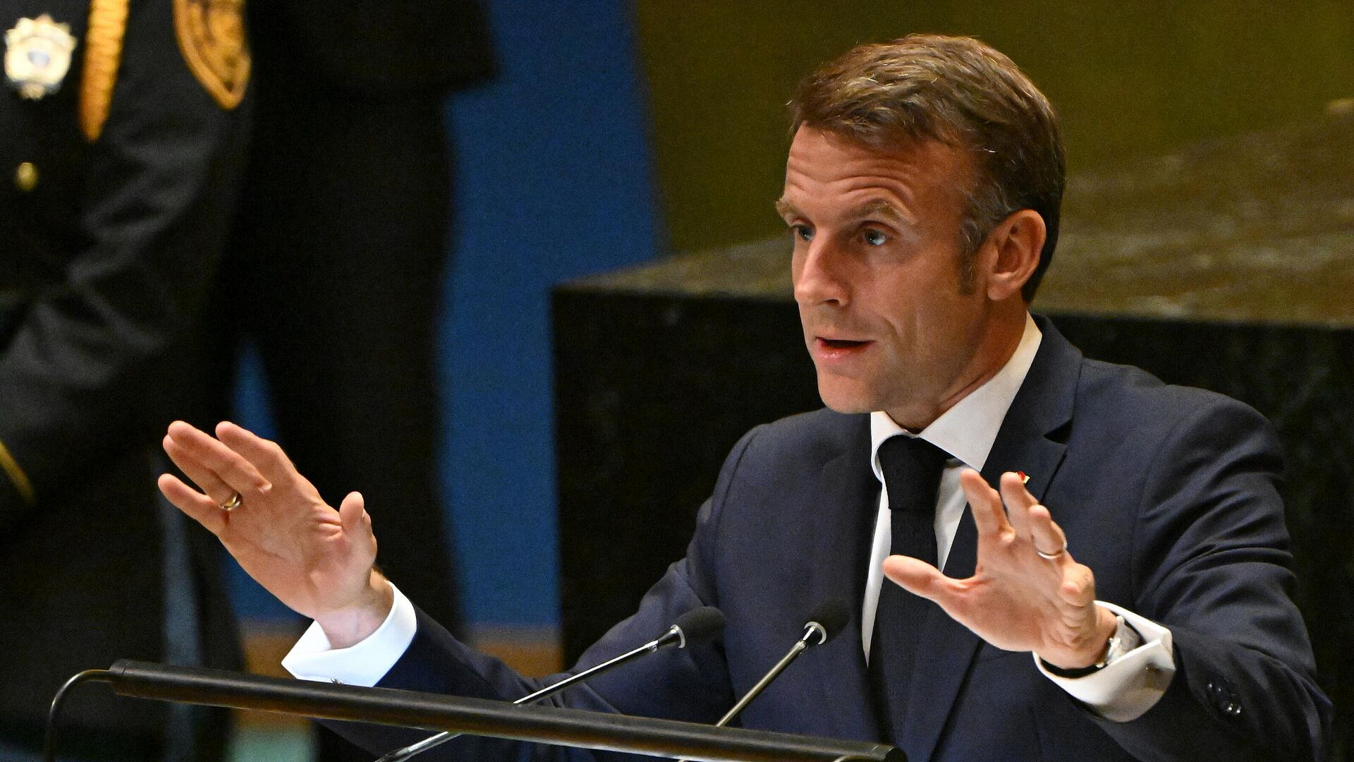 Макрон призвал Украину "реалистично" обсуждать территориальные вопросы