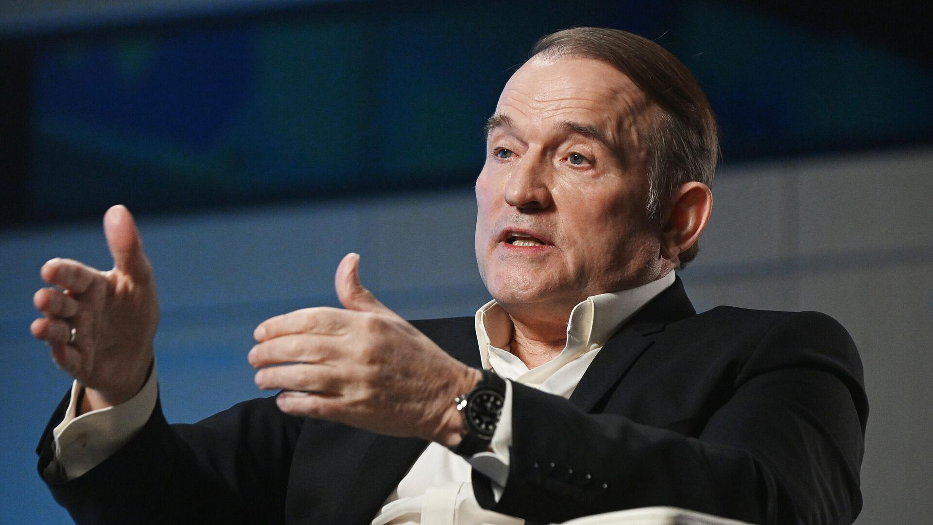 Медведчук: жизнь украинцев беспросветна, пока власти радуются гибели людей