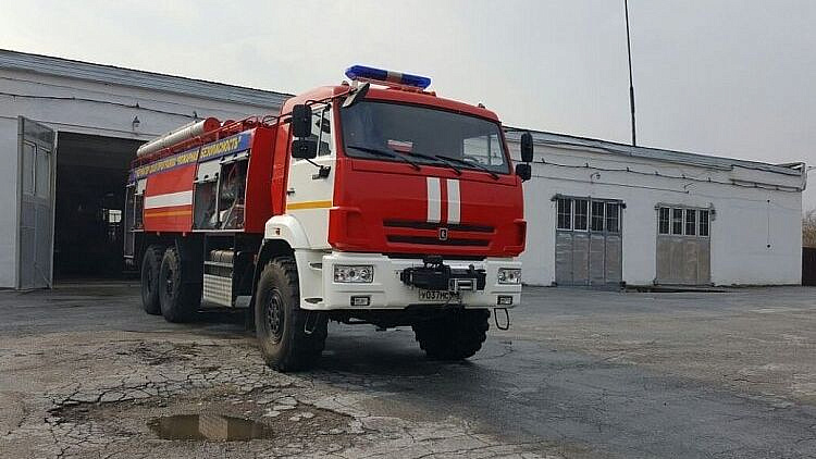 В Артеме потушили пожар в торговом центре