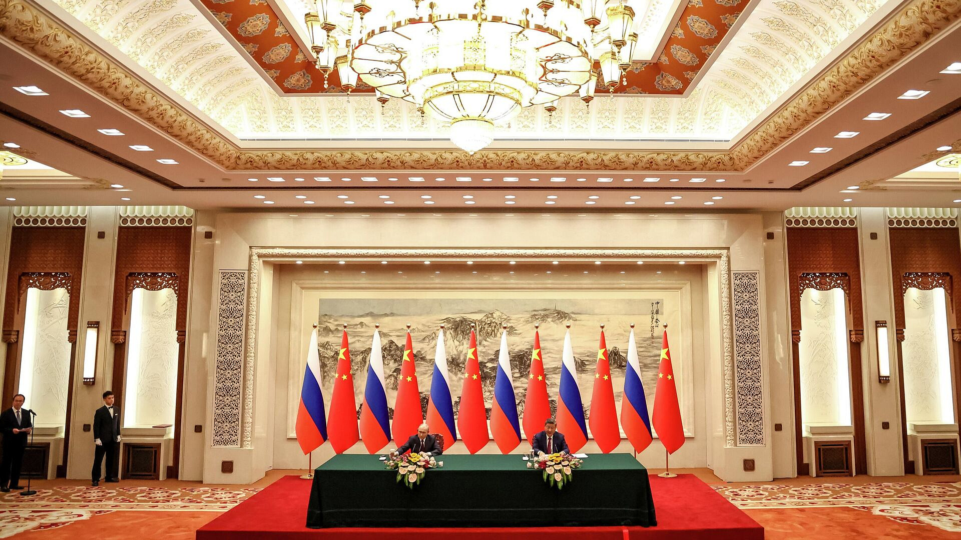 Россия и КНР заявили, что страны гегемонизма сдерживают развитие других