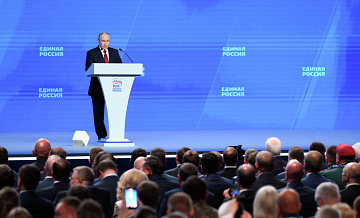 Многие представители ЕР ушли добровольцами на фронт, заявил Путин