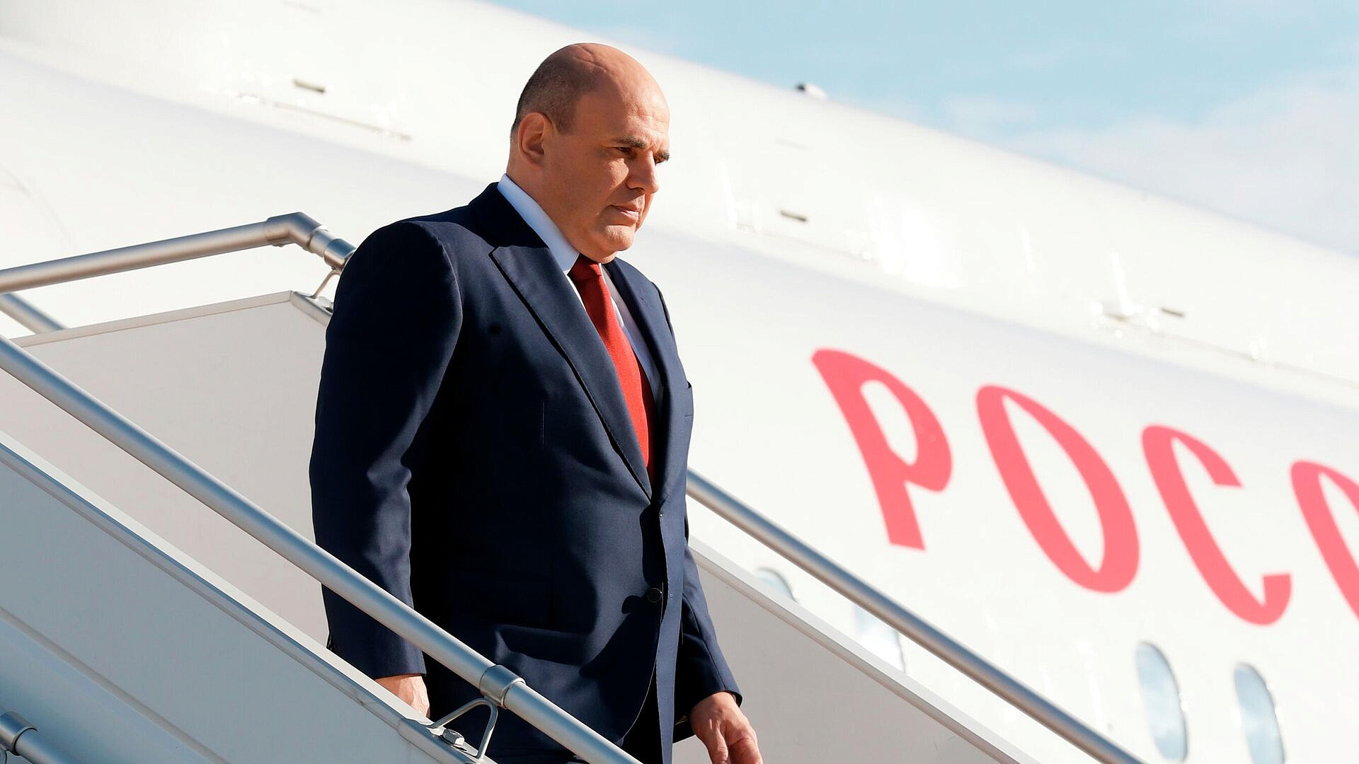 Мишустин прилетел в Чечню