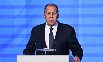 Лавров поблагодарил главу МИД Омана за организацию возвращения россиян