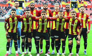 Клуб Чалова и Макарова "Кайсериспор" объявил об уходе главного тренера