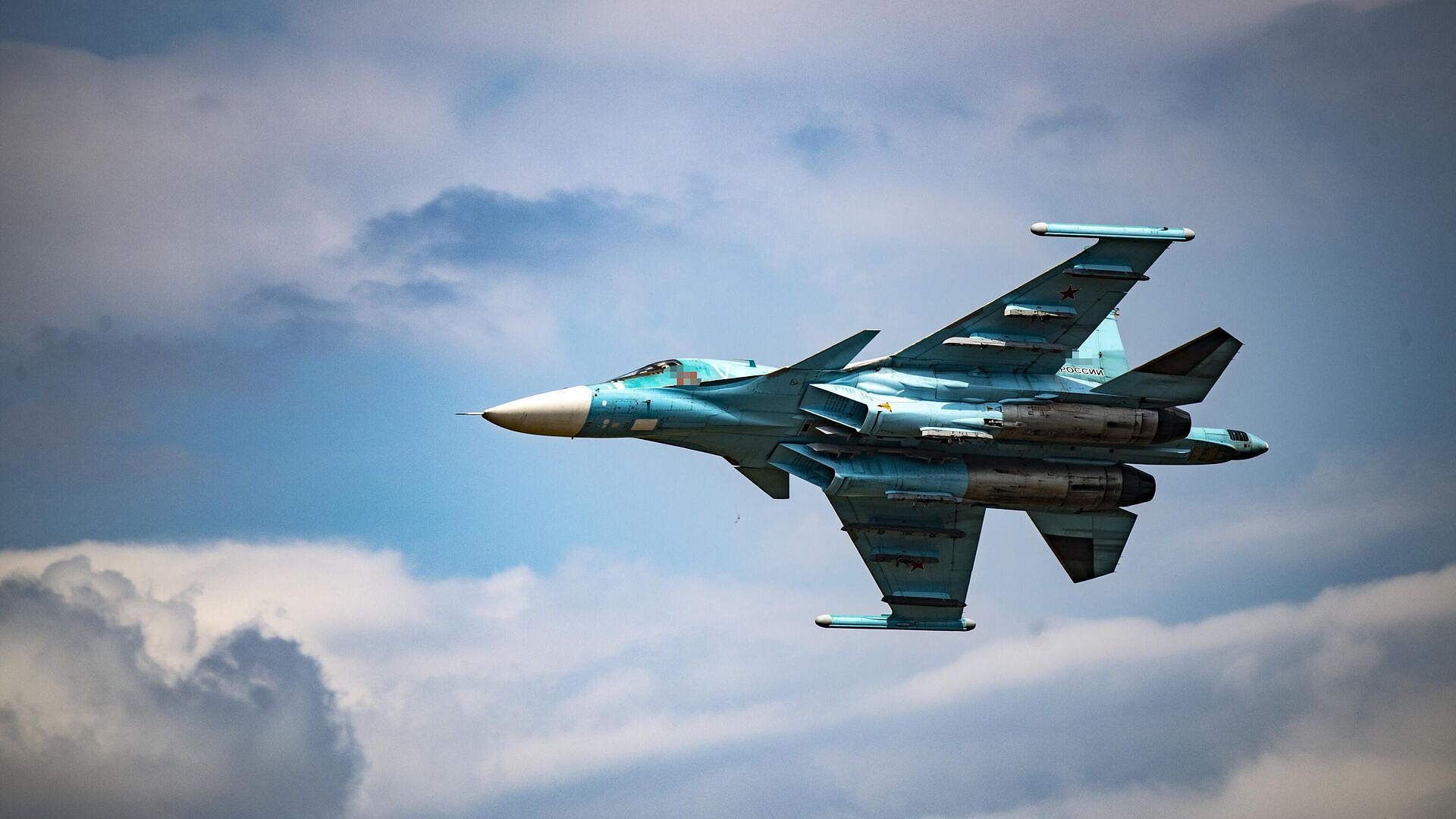 Экипаж Су-34 нанес ночной удар по пункту дислокации ВСУ