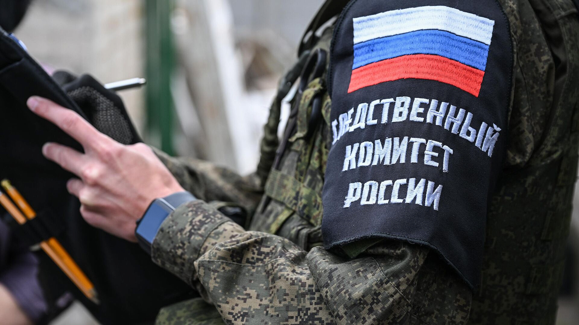 СК завел дело о теракте после атаки ВСУ на машину в Курской области СК завел дело о теракте после атаки ВСУ на машину в Курской области