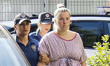 Адвокат рассказал о возвращении россиянки, оставившей ребенка в Турции