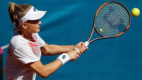 ���-������ ������� ���� ������ ����� � ���������� ���� ������������