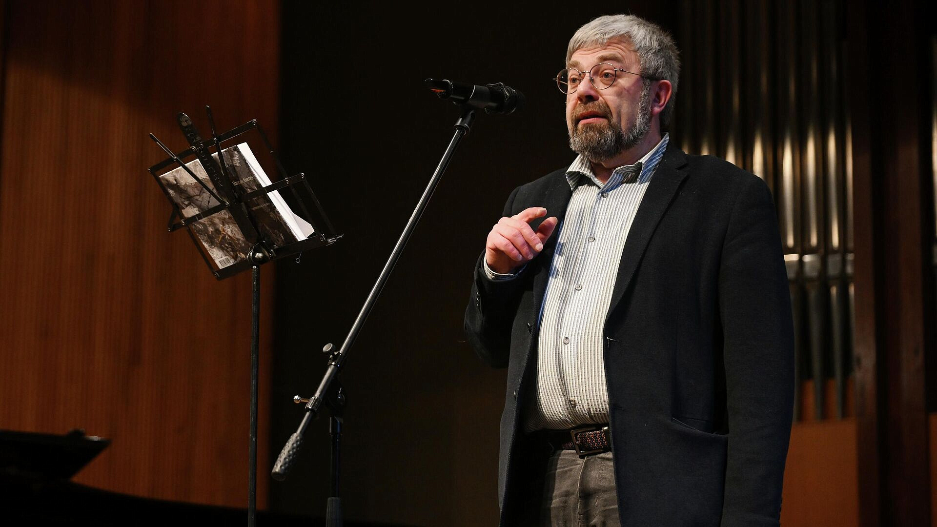 Максим Амелин стал победителем турнира поэтов в Сочи