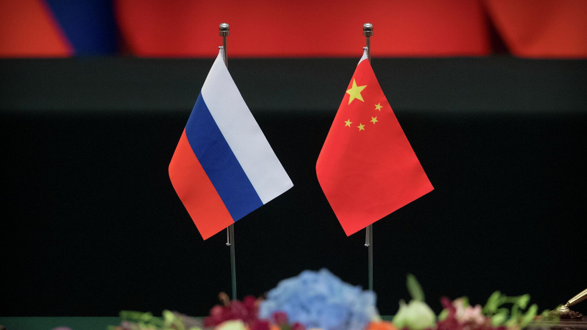 Россия и Китай ведут переговоры о безвизовых групповых поездках Россия и Китай ведут переговоры о безвизовых групповых поездках