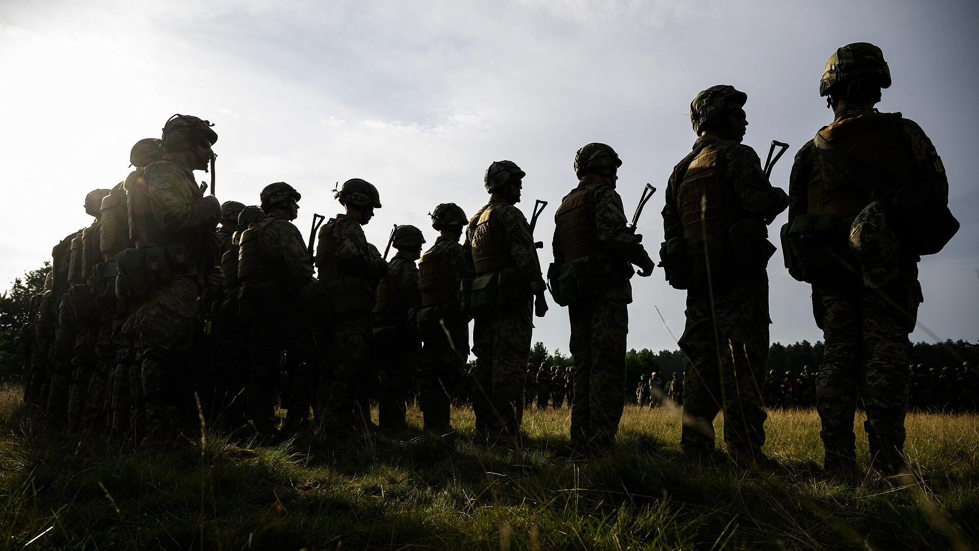 "Придется принять". СМИ рассказали, какое послание получила Украина от США