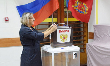 Камчатка и Омская область выбирают депутатов местных советов